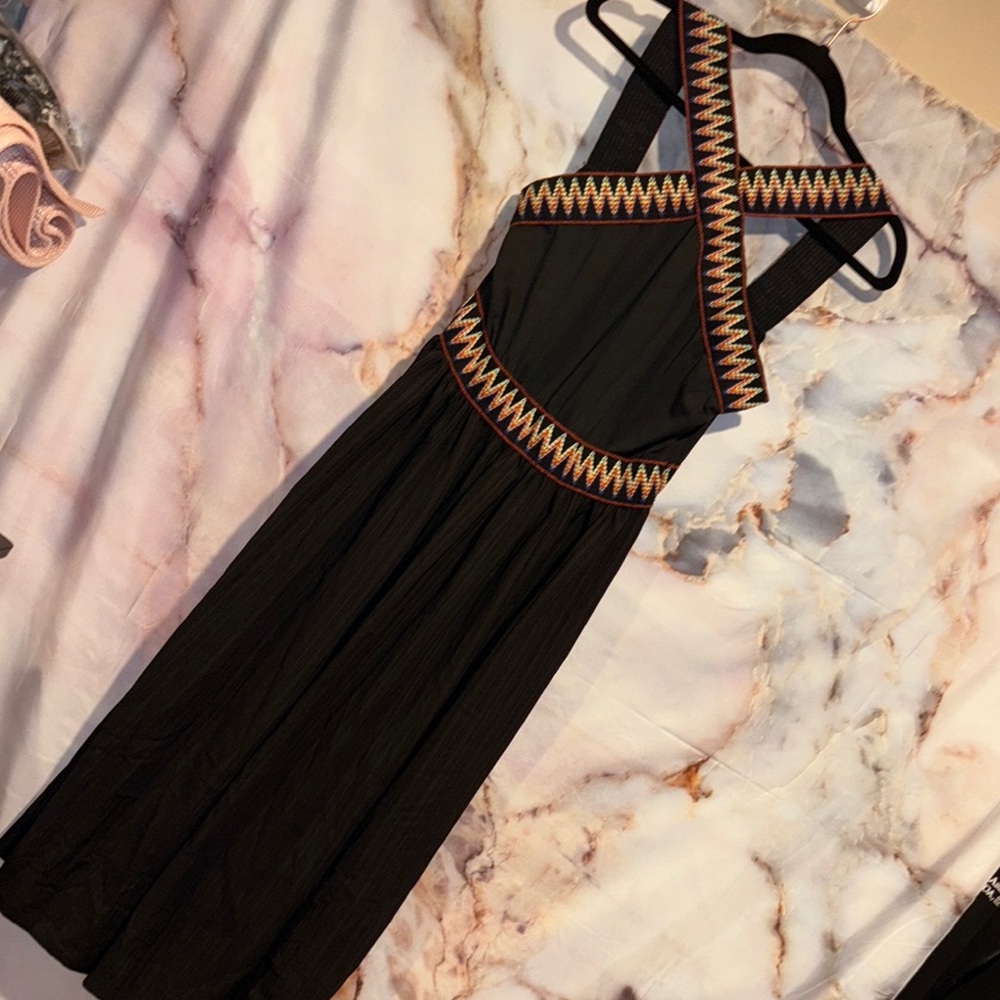 Elegant Halter Zigzag Trim Maxi.